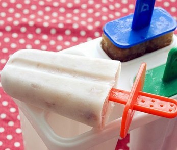 莓酸奶冰糕的做法